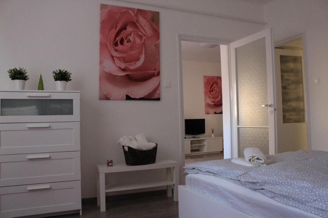 Wanderer 1 Apartment Дебрецен Екстериор снимка